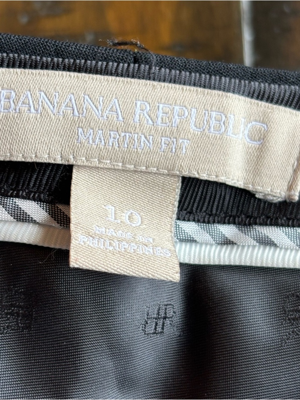 Banana Republic Plaid Straight Leg Pants - Picture 4 of 5